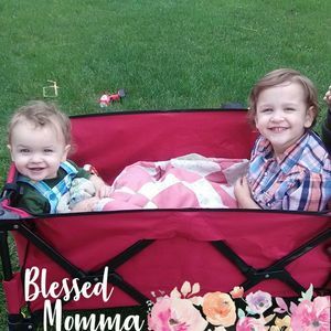 Meet your Posher, Lenora